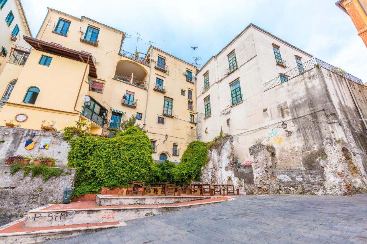Starhost - Terazza Barbuti Apartment Salerno Exterior photo